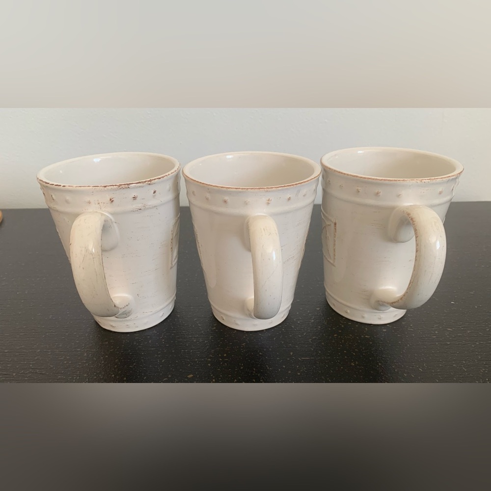 Sorrento Debby Segura Designs 2001 for Signature 
(3) Ivory Mugs - Picture 4 of 7